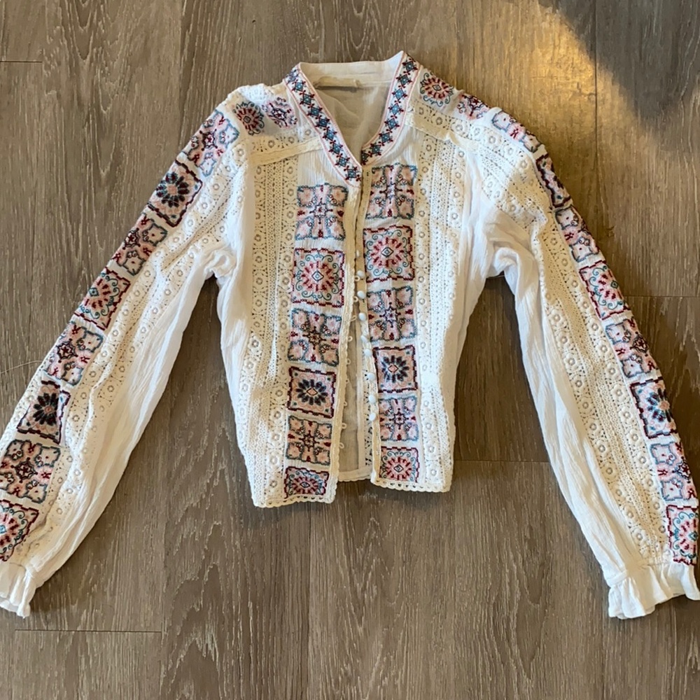 Altar’d State Blouse